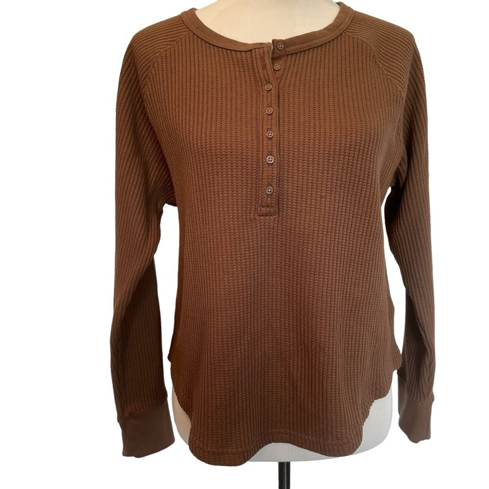 Gap Waffle Raglan Henley T-Shirt - Picture 9 of 15